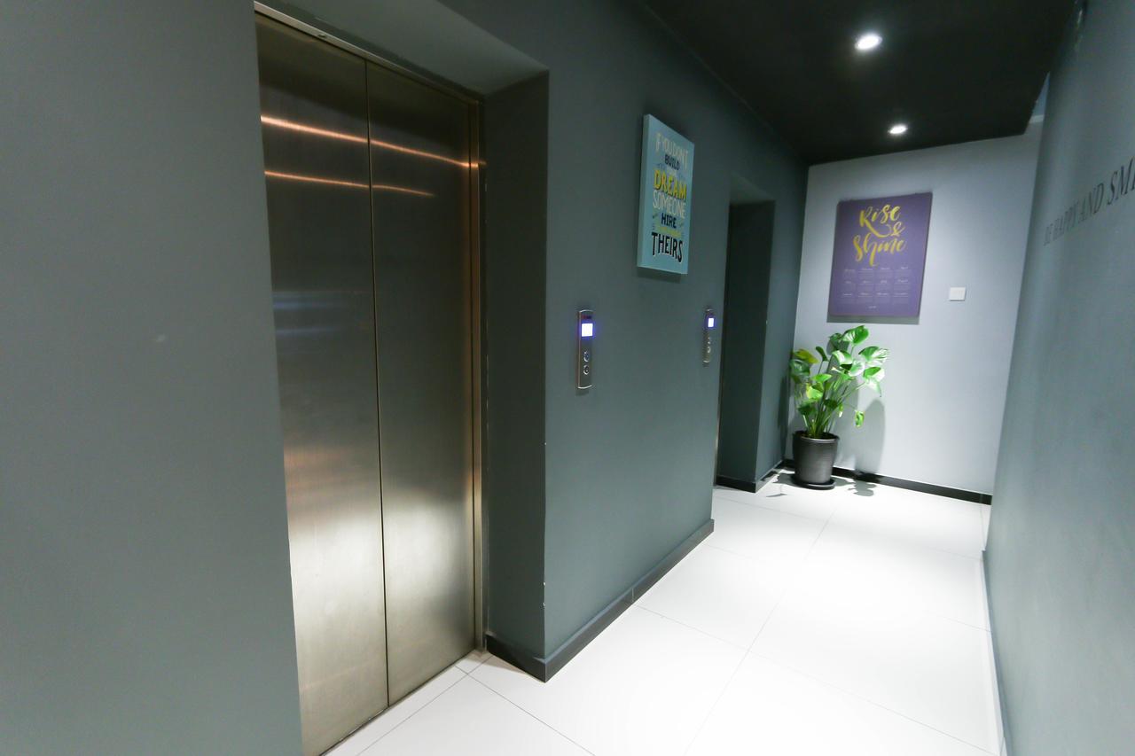 Hotel 99 Sri Petaling Kuala Lumpur Exteriör bild