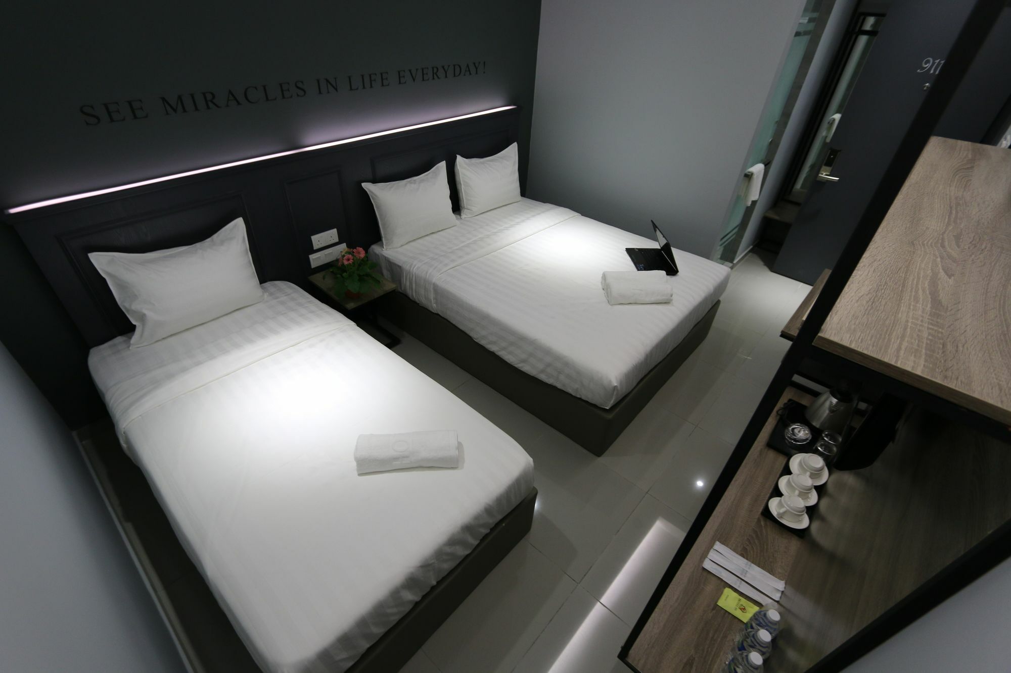 Hotel 99 Sri Petaling Kuala Lumpur Exteriör bild